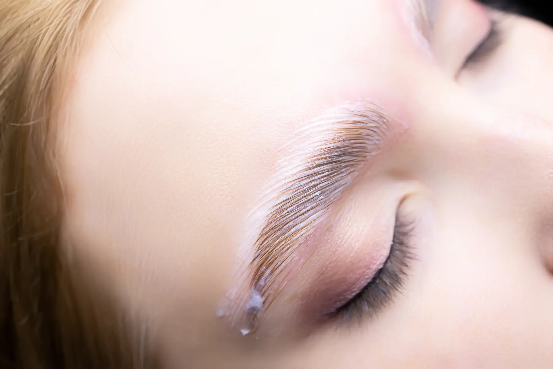 close-up-of-brow-lamination-for-beauty-2026-03-19-22-06-02-utc (1)